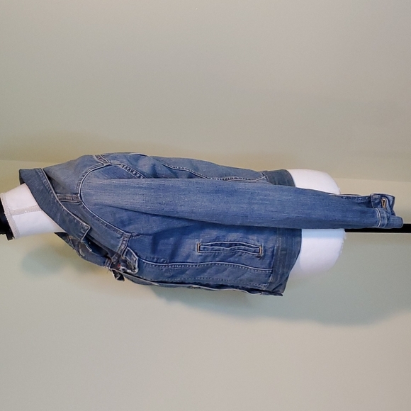 Levi's Jean Jacket with Pins - Picture 3 of 7